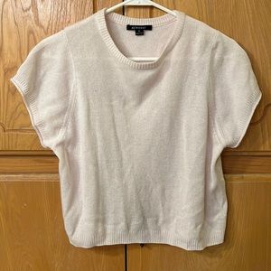 Acrobat cropped sweater size Medium